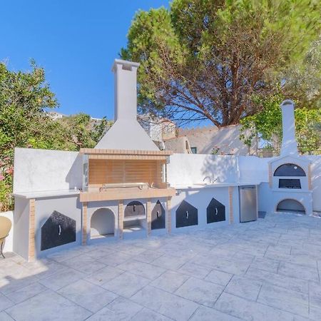 Lefkathia Beach Villa - Gated Beach-Front Private Villa At Lefkathia Beach, Chios! Volissos Bagian luar foto